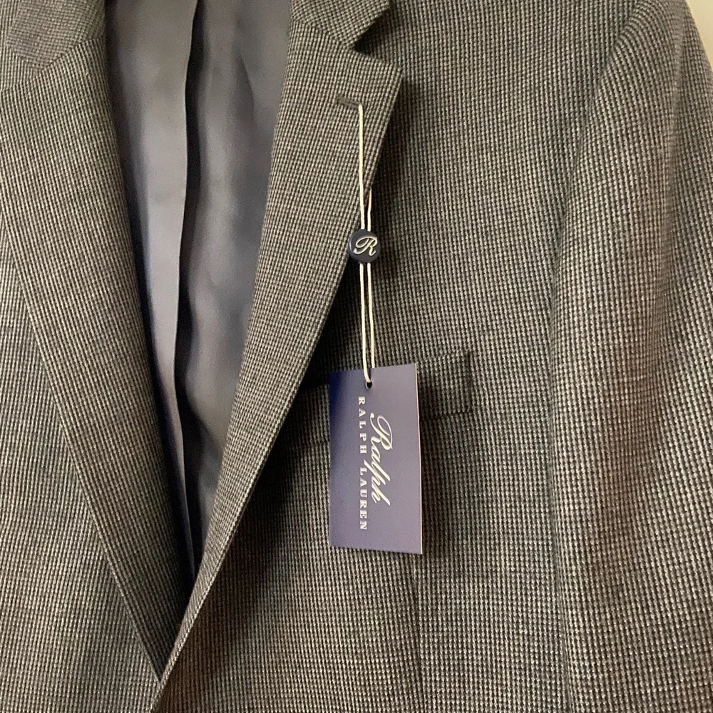 NWT Ralph Lauren Men’s Gray Two Button Wool Sport Coat Sz 40 Long - Picture 2 of 9